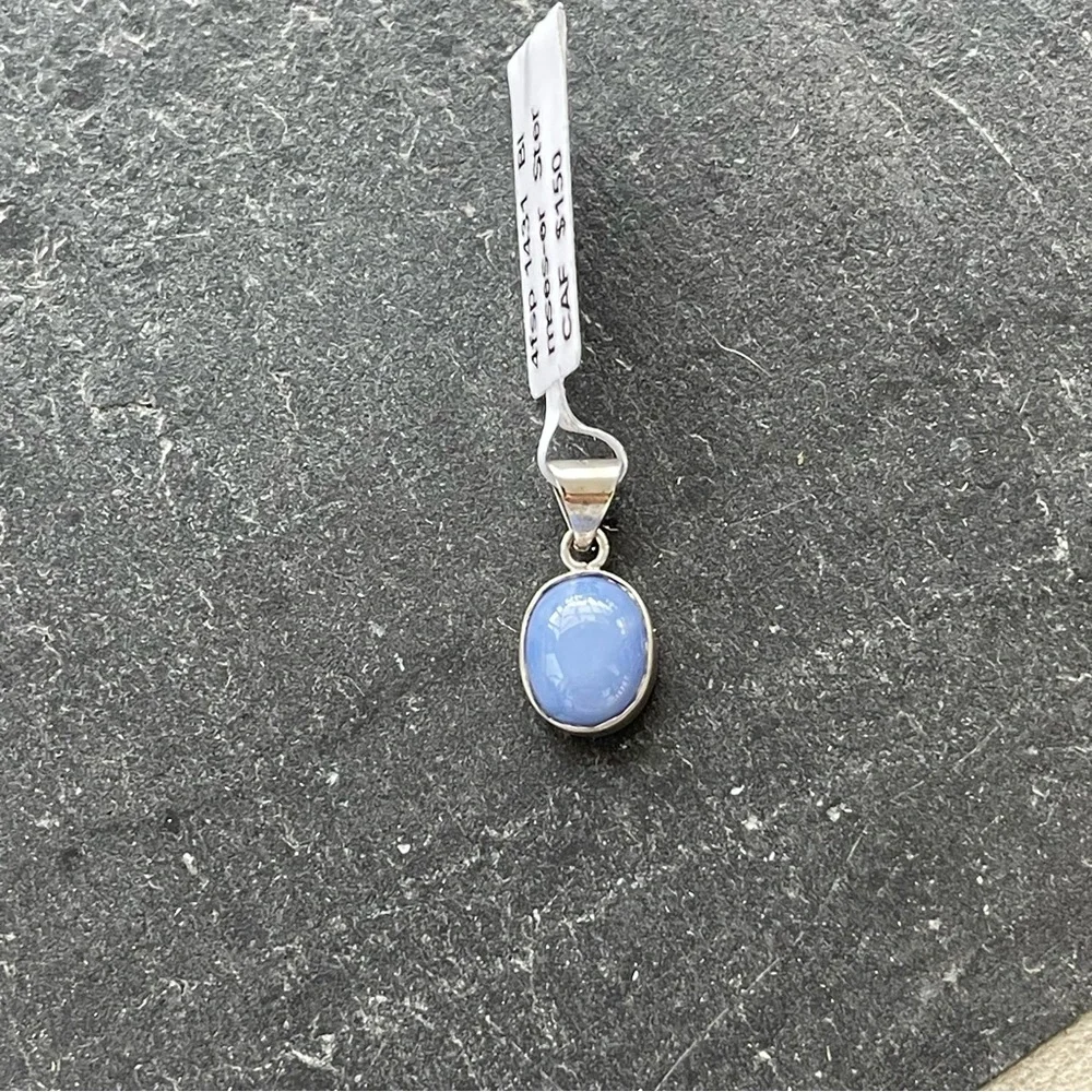 Elegant Sterling Silver 925 Blue Star Sapphire Pendant - Picture 6 of 11